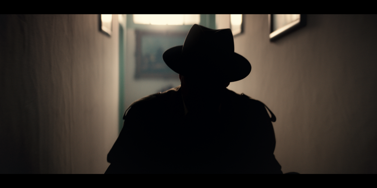 STILL_24