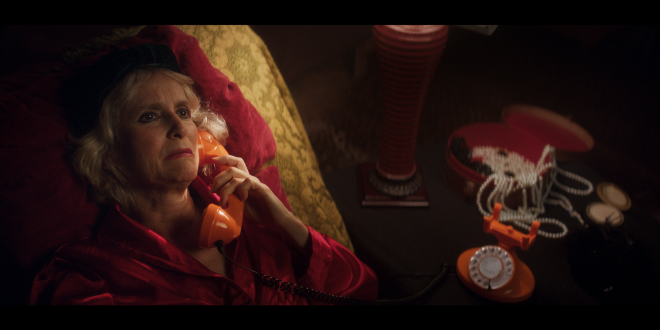 STILL_4